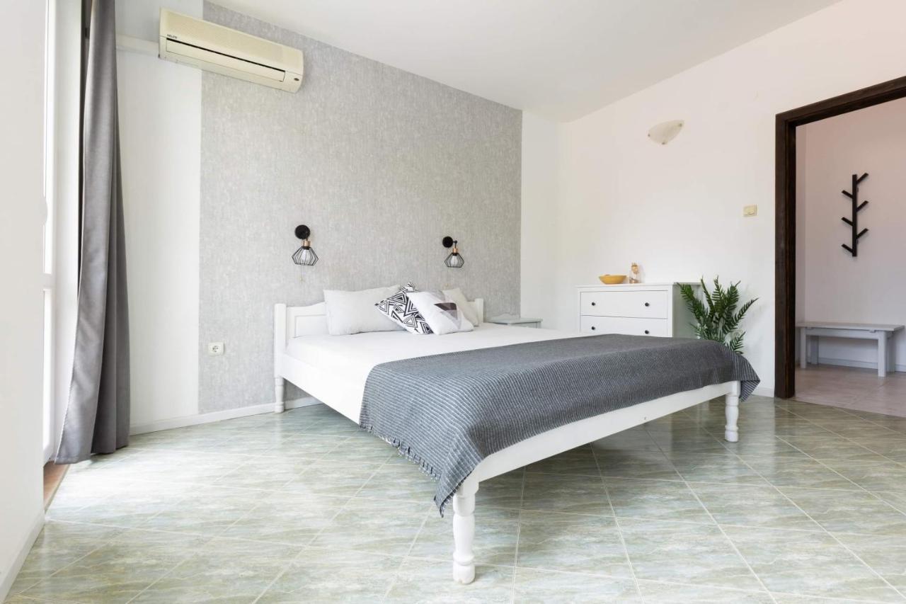 Villa Sol Слънчев бряг Екстериор снимка