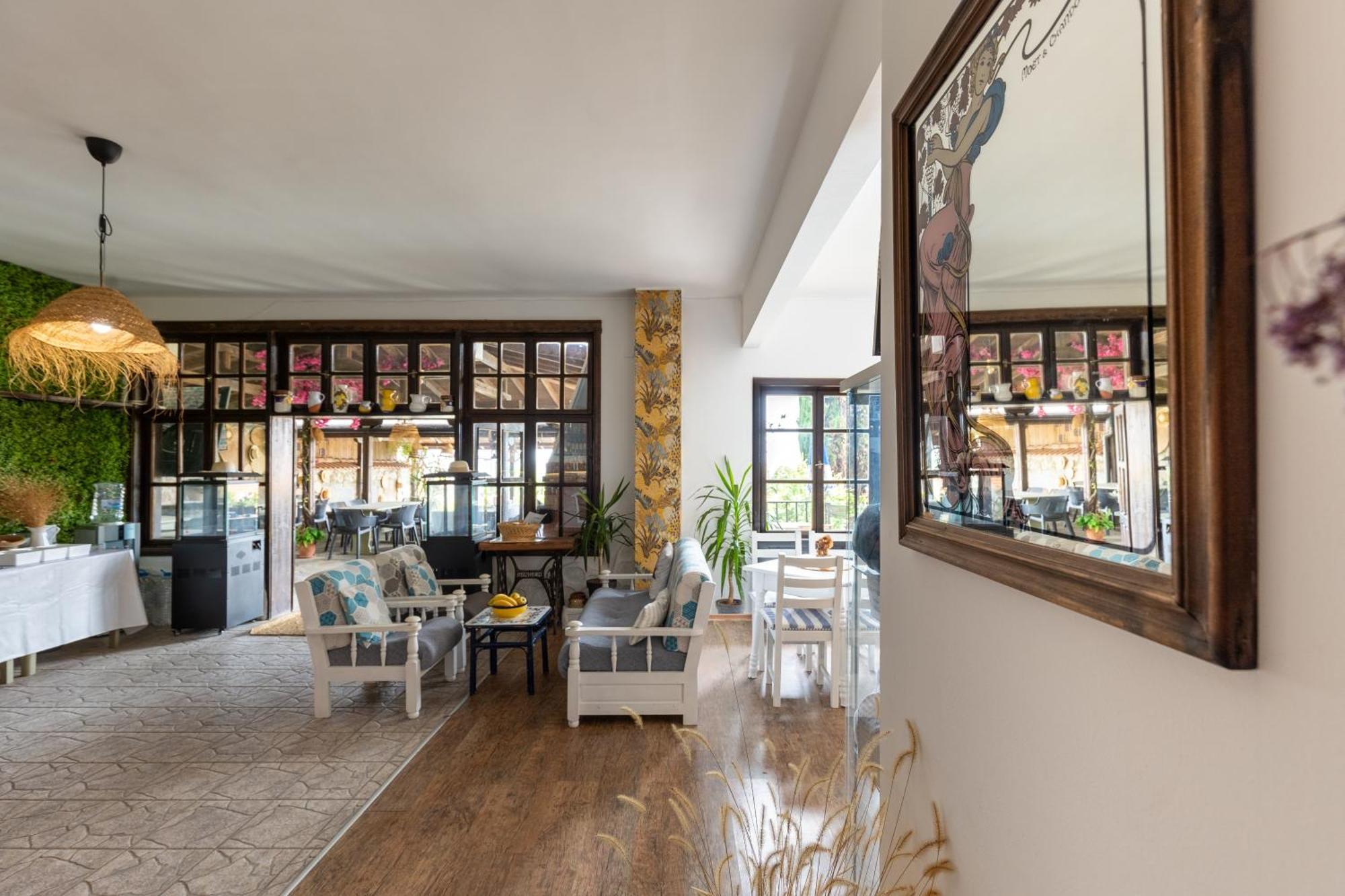 Villa Sol Слънчев бряг Екстериор снимка